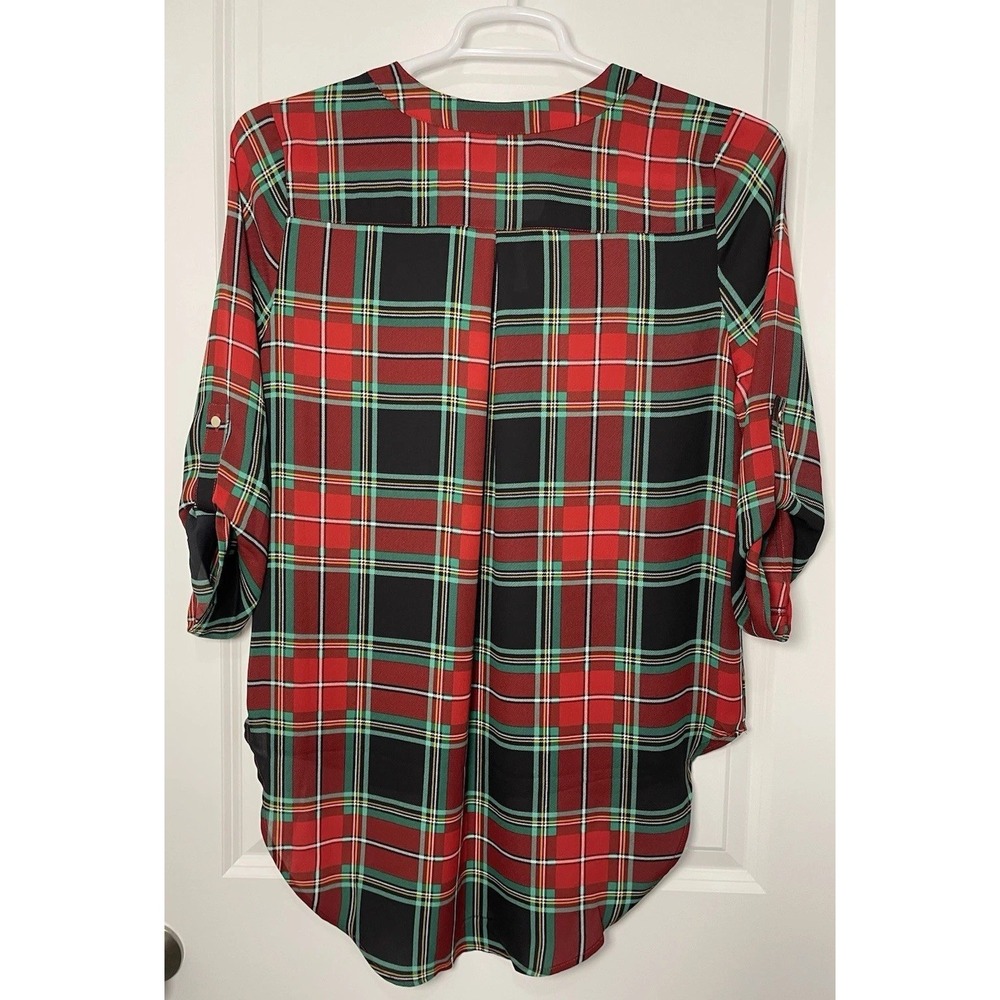 NWT‎ Cato Christmas Plaid High/Low Blouse S~M Plus 3/4 Roll Tab Sleeve Classic - Picture 4 of 8